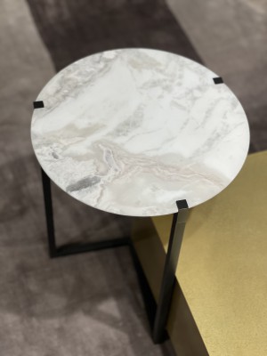 Icaro side table - Polar white marble 