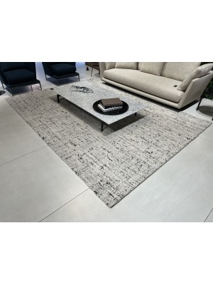 Milos carpet 250x350
