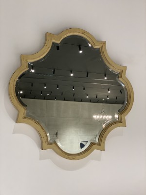 Shaped mirror