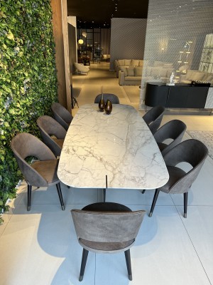 Romeo dining table + 8 Colette chairs