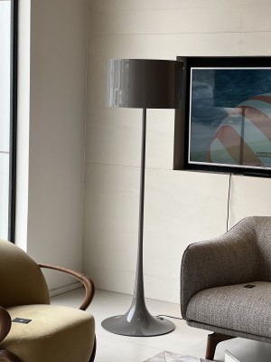 Spun floor lamp - Mud