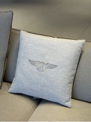 Bentley wings 50x50 - Yorkshire 