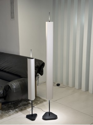 Emi SHORT floor lamp - White